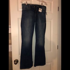 NWT GAP Sexy Boot Cut Jeans - 28s